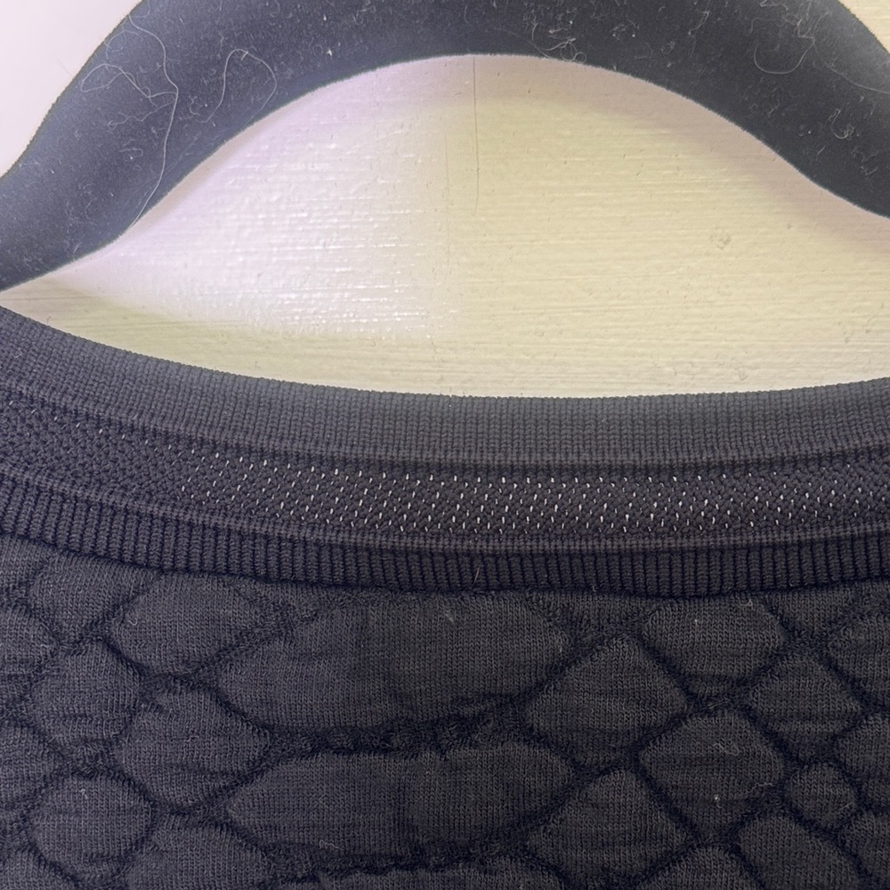 💫Sandro Paris Black Mixed Media Top Faux Leather Sleeves Size M  💫 - Picture 9 of 10